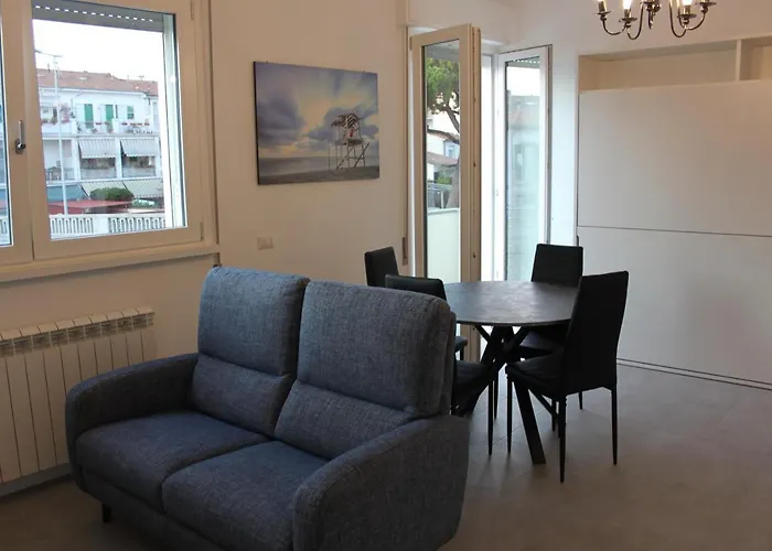 Апартаменти Torre Matilde В'яреджо